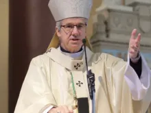 O arcebispo de Montreal, Canadá, Christian Lépine, escreveu uma carta pública se opondo ao plano do governo de Quebec de proibir orações públicas.