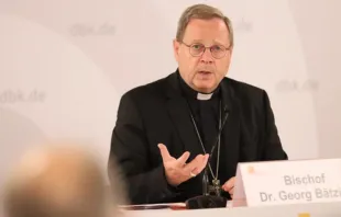 O bispo de Limburgo, Alemanha, Georg Bätzing, presidente da Conferência Episcopal Alemã.