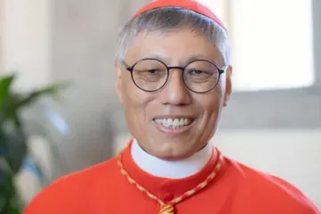 Cardeal Stephen Chow Sau-yan