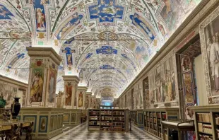 Salão Sistino da Biblioteca Apostólica do Vaticano.