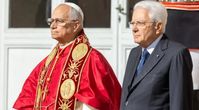 Leão XIV com Sergio Mattarella em primeira visita de Estado à Itália em 14 de outubro de 2025 ?? 