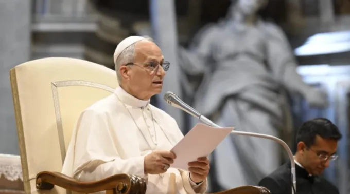 Papa Leão XIV faz discurso na basílica de São Pedro ?? 