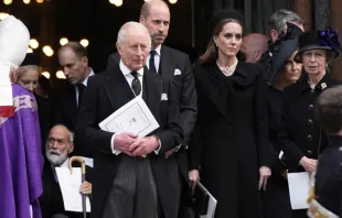 Rei Carlos III da Inglaterra em missa de réquiem pela alma de Katharine, duquesa de Kent, na catedral de Westminster, em Londres, em 16 de setembro de 2025.