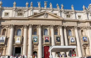Missa de canonização ontem (19) no Vaticano.