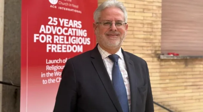 José Luis Bazán ?? 