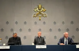 Apresentação no Vaticano de encontro inter-religioso para comemorar seis décadas de diálogo.