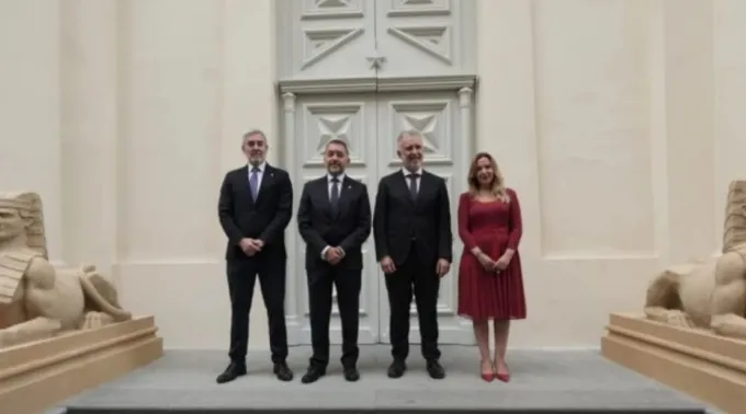 Autoridades espanholas na inauguração de um templo maçônico em Santa Cruz de Tenerife ?? 