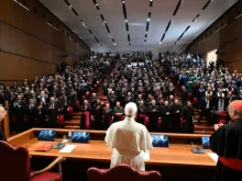 Papa Leão XIV hoje (14) na abertura do ano letivo na Pontifícia Universidade Lateranense, em Roma.