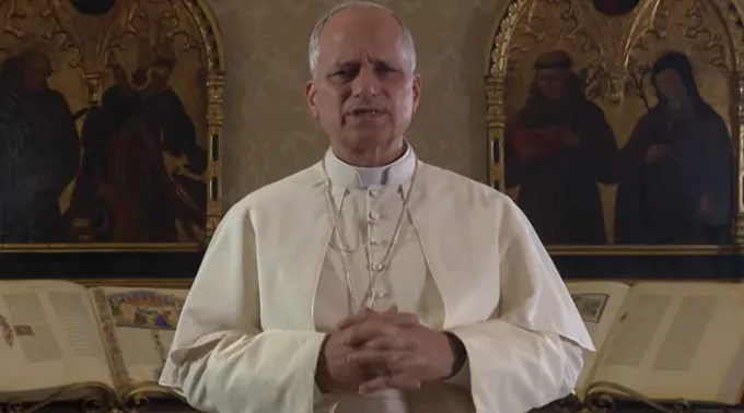 Papa Leão XIV discursa numa conferência sobre a identidade da educação católica ?? 