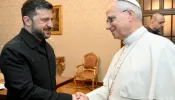 Leão XIV pede continuidade do diálogo ao receber Zelensky em Castel Gandolfo