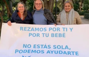 Voluntários do projeto 40 Dias pela Vida em Castellón, Espanha.