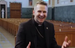 O bispo de Joliet, Illinois, EUA, Ronald Hicks.