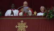 Leão XIV fala sobre Gaza, Iêmen e migrantes em sua primeira mensagem Urbi et orbi de Natal