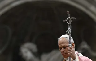 Papa Leão XIV celebra a missa do Jubileu dos Prisioneiros no Vaticano em 14 de dezembro de 2025.