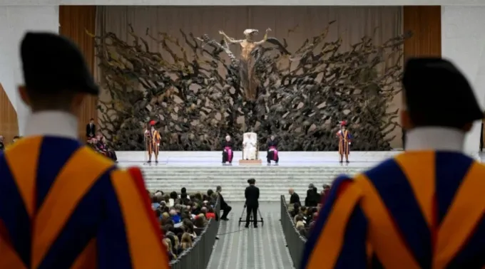 Papa Leão XIV profere a catequese na Aula Paulo VI, no Vaticano ?? 