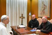 Foto de reunião ontem (14) no Palácio Apostólico, no Vaticano, do papa Leão XIV com o arcebispo da Cidade do México, cardeal Carlos Aguiar Retes, primaz do México, e o bispo-auxiliar da Cidade do México, Francisco Javier Acero Pérez, OAR.