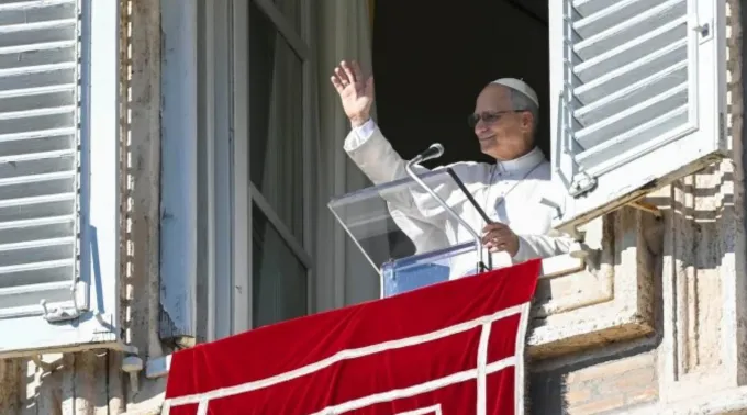 Papa Leão XIV na varanda do Palácio Apostólico, no Vaticano, em 18 de janeiro de 2026 ?? 