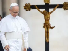 Papa Leão XIV disse estar “profundamente consternado” por acidente de trem em Adamuz, Córdoba, Espanha.