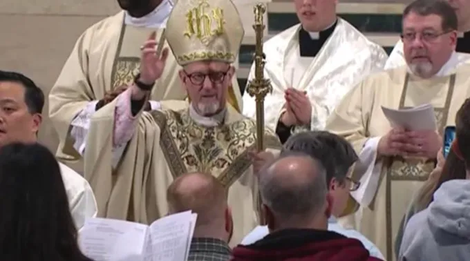 James D. Conley celebra missa  na Vigília Nacional de Oração pela Vida na Basílica do Santuário Nacional da Imaculada Conceição em Washington, D.C., EUA, em 22 de janeiro de 2026 ?? 