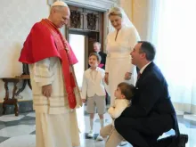 Papa Leão XIV recebe hoje (23) família grão-ducal de Luxemburgo no Vaticano.