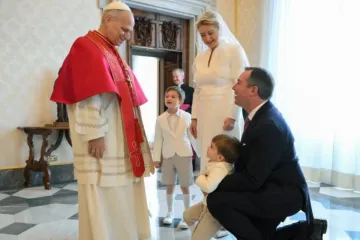 Papa Leão XIV recebe família grão-ducal de Luxemburgo no Vaticano em 23 de janeiro de 2026