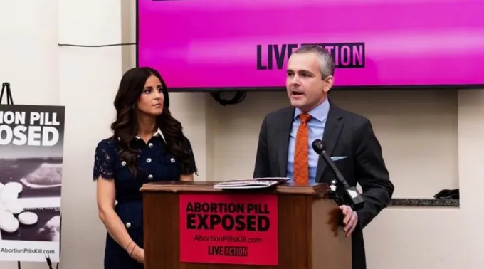 Catedral do Santo Nome em Chicago, EUA ?? 