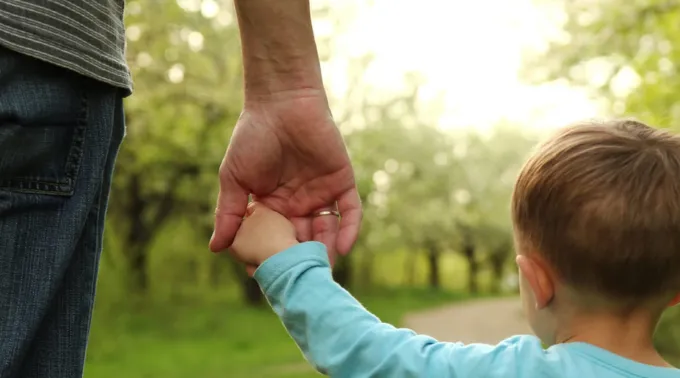Homem com criança ?? 