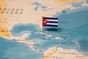 Mapa e bandeira de Cuba.