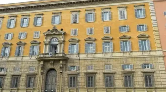 O encontro acontecerá no Dicastério para a Doutrina da Fé com o cardeal Víctor Manuel Fernández.