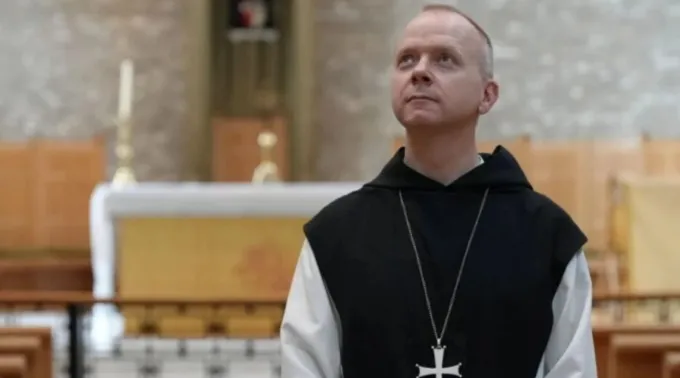 Monsenhor Erik Varden ?? 