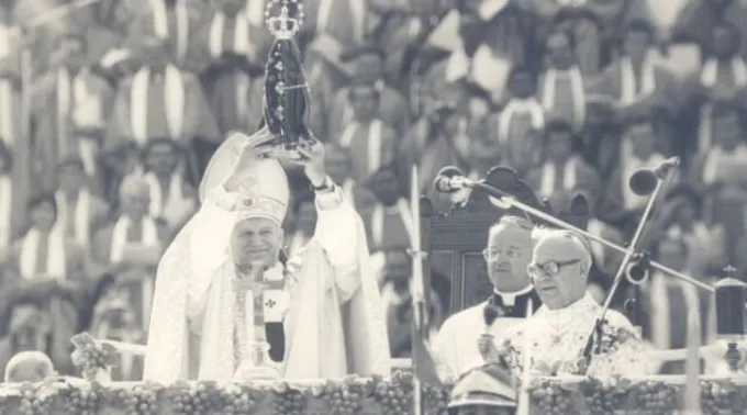 0107_-_Papa__Joao_Paulo_II-452218.jpg ?? 