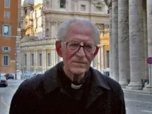 Cardeal Estanislao Esteban Karlic.