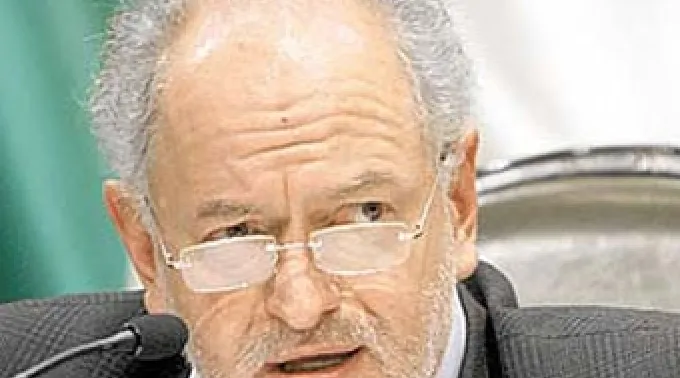 04_abr_albertoathie040412.jpg ?? 