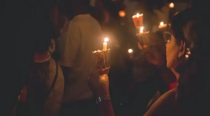 050221_Oracion_Velas_Unsplash.jpg ?? 