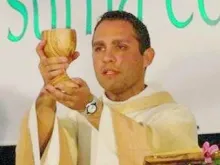 Sacerdote italiano Roberto Dichiera.