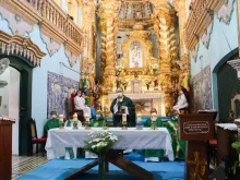 Igreja celebra missa em tributo aos 200 anos da morte de Joana Angélica