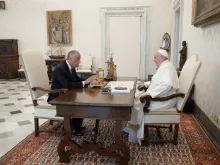 Presidente Marcelo Rebelo de Sousa e o Papa Francisco.