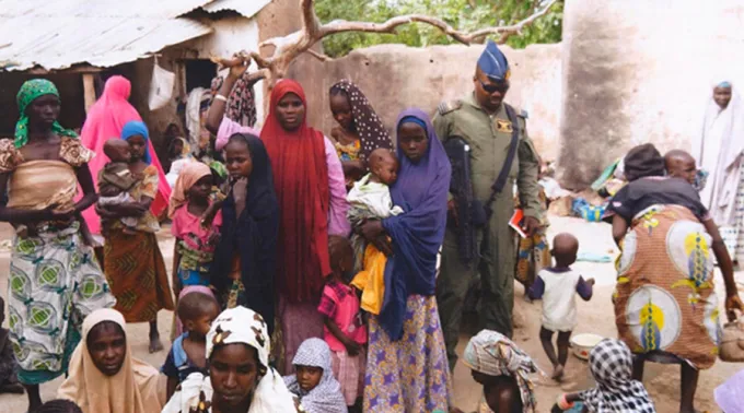 160MujeresLiberadasBokoHaram_TwitterCarolinaMolina_300415.jpg ?? 