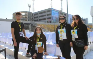 Jovens voluntários em Erbil.