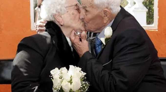 27_mar_AVAN_75aniversario270312.jpg ?? 