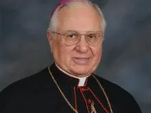 Dom Fabian W. Bruskewitz, Bispo do Lincoln (Nebraska).