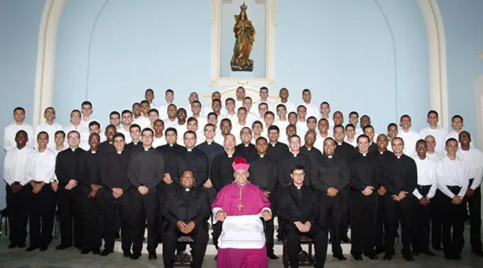 70anosSeminariodePetropolis_FacebookSeminarioDiocesanoPetropolis.jpg ?? 