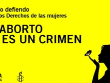 Cartaz de campanha da Anistia Internacional em defesa do aborto