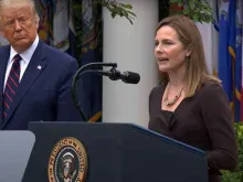 Amy Coney Barrett agradece a nomeação para juíza da Corte Suprema feita pelo presidente de Estados Unidos, Donald Trump. Crédito: Captura de vídeo