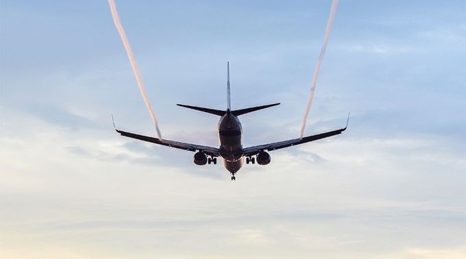 AvionSacerdoteEucaristia_180320.gif ?? 