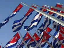 Bandeiras de Cuba. Crédito: Flickr Indi e Rani Soemardjan (CC_BY-NC-ND_2.0)
