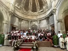 Jovens da peregrinação de 40 dias até a Jornada Mundial da Juventude em Lisboa