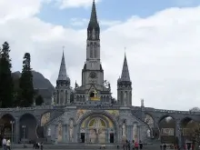 Basílica do Rosário no Santuário de Lourdes