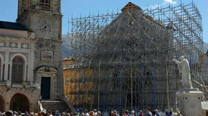 BasilicaSanBenito_FacebookComuneNorcia010517.jpg ?? 