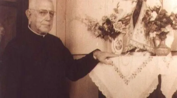 BeatoDonizettiNossaSenhoraAparecida_FacebookSantuarioTambau.jpg ?? 